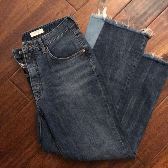 Pilcro Distressed Two Tone Raw Fringe Jeans - Picture 1 of 6